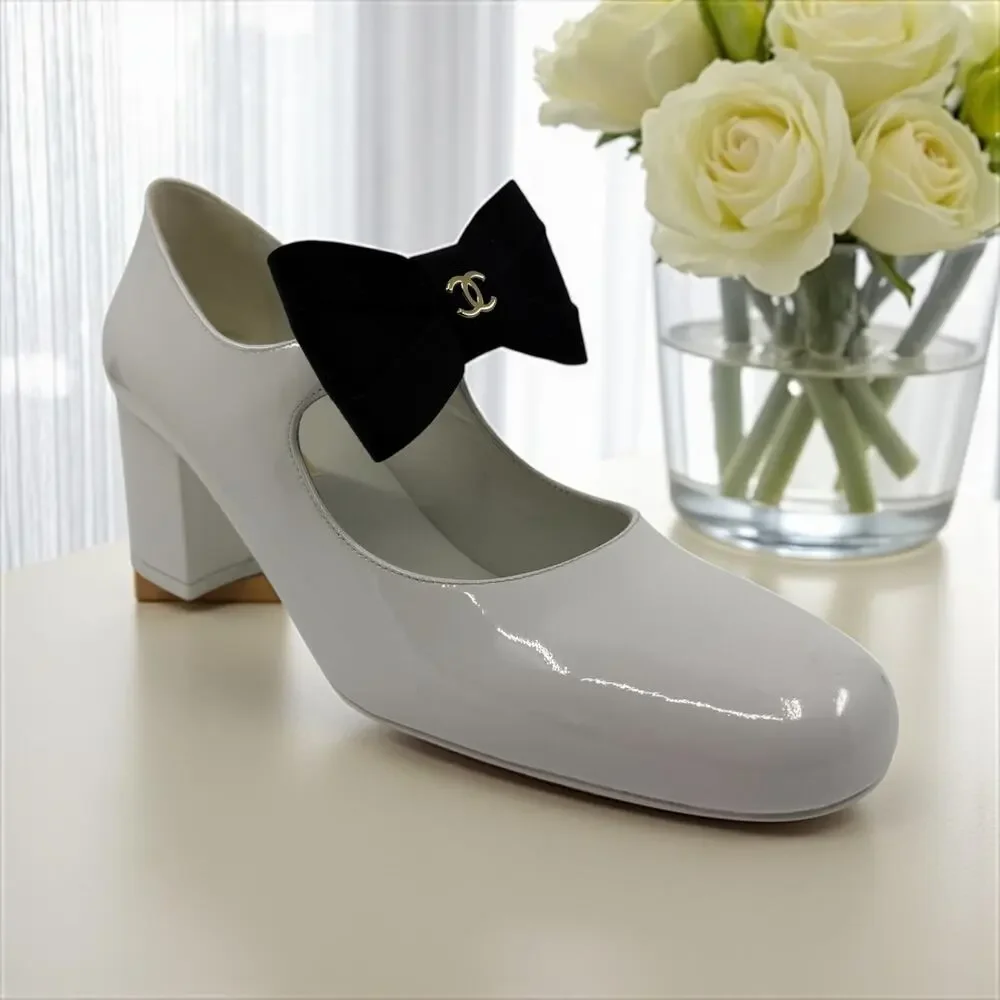 Chanel Mary Janes (39/9)